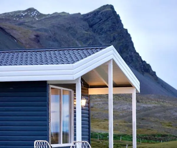 Natthagi Luxury Cottage